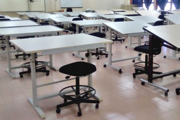 Facilities UTHM DRAFTING LABORATORY