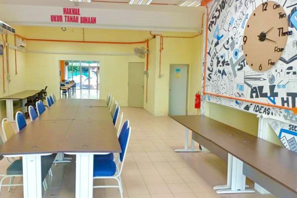 Facilities UTHM Archive Portfolio Room