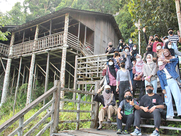 Decorum with Unimas 2022