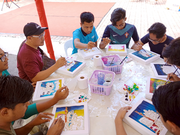 UTHM Architecture Student Activity for Heritage Town Rail at Melaka