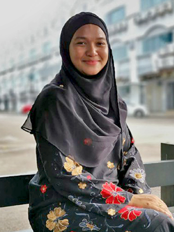 Mdm. Nadiyah Noor Hisham UTHM